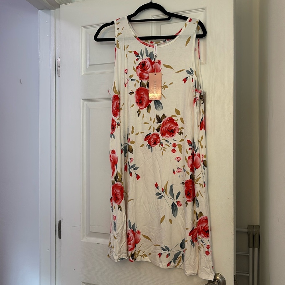 NWT white floral swing dress